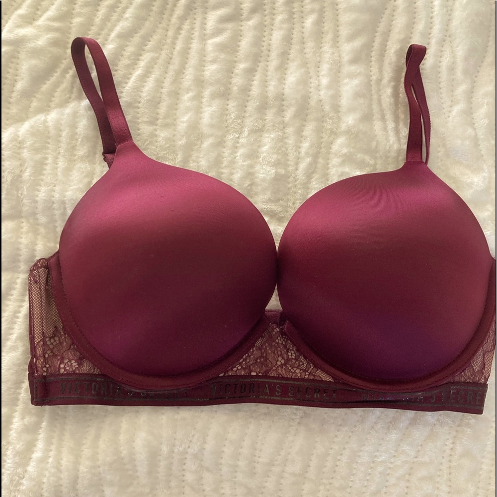 Victoria’s Secret bombshell push-up bra. 36C. Burgundy.